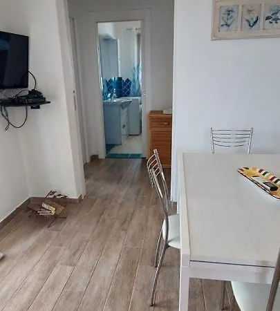 Sole E Luna A 70mt Dal Mare Appartement *