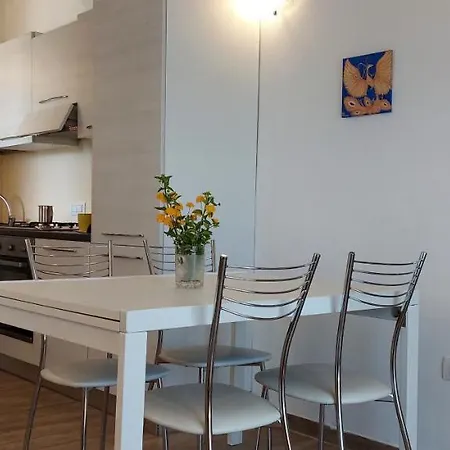 Sole E Luna A 70mt Dal Mare Appartement *